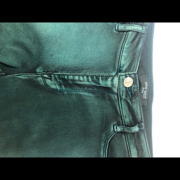 NINE WEST- Hunter Green Washed Skinny Jeans SZ 10 - Picture 3 of 7